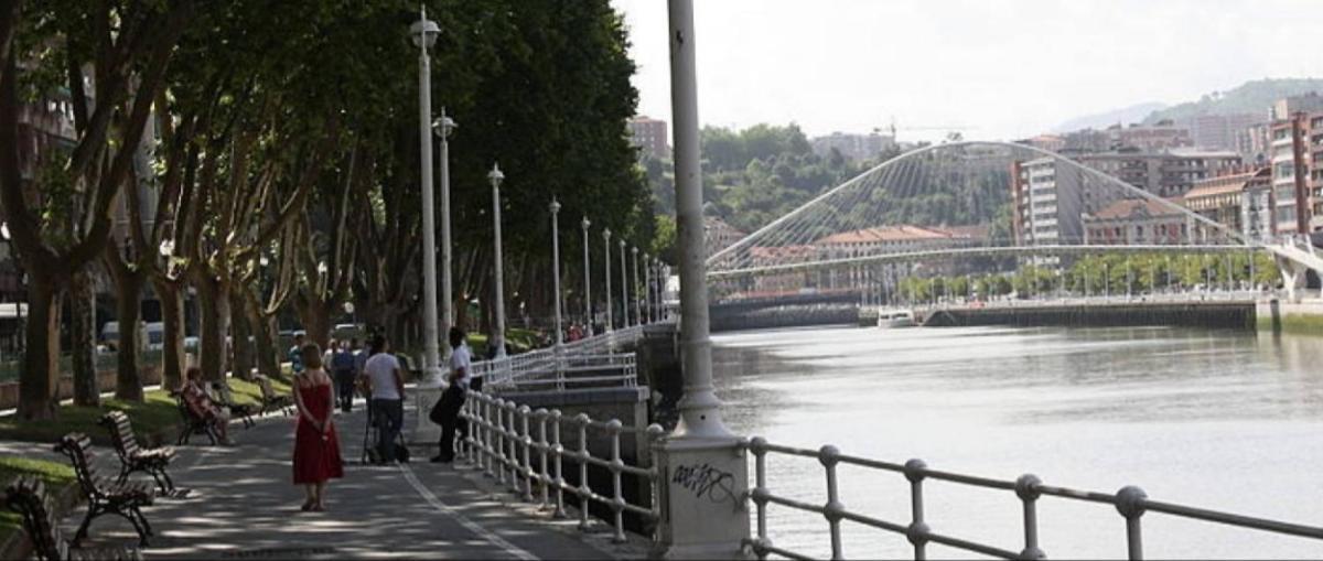 A 5 Minutos Andando Del Casco Viejo, Ayuntamiento, Plaza Circular Y Gran Via De Bilbao Y Proximo A Las 2 Lineas De Metro المظهر الخارجي الصورة